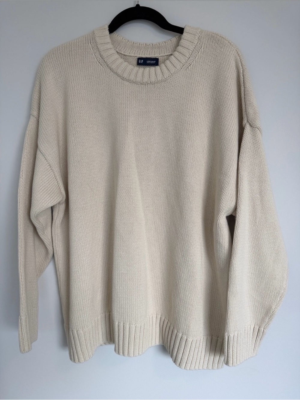 Gap Large Cream Crewneck Sweater